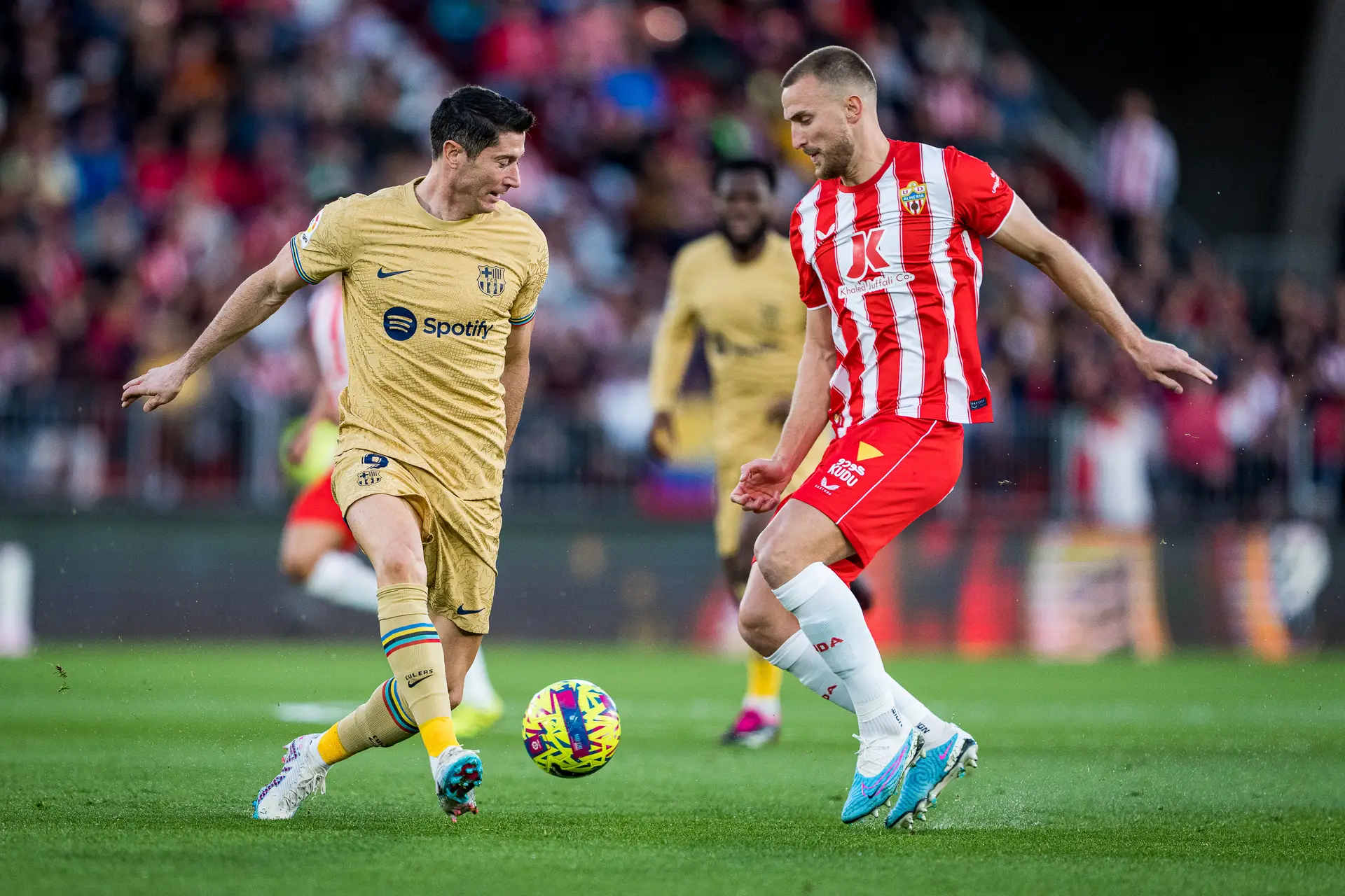 Tỷ lệ kèo Almeria vs Barcelona